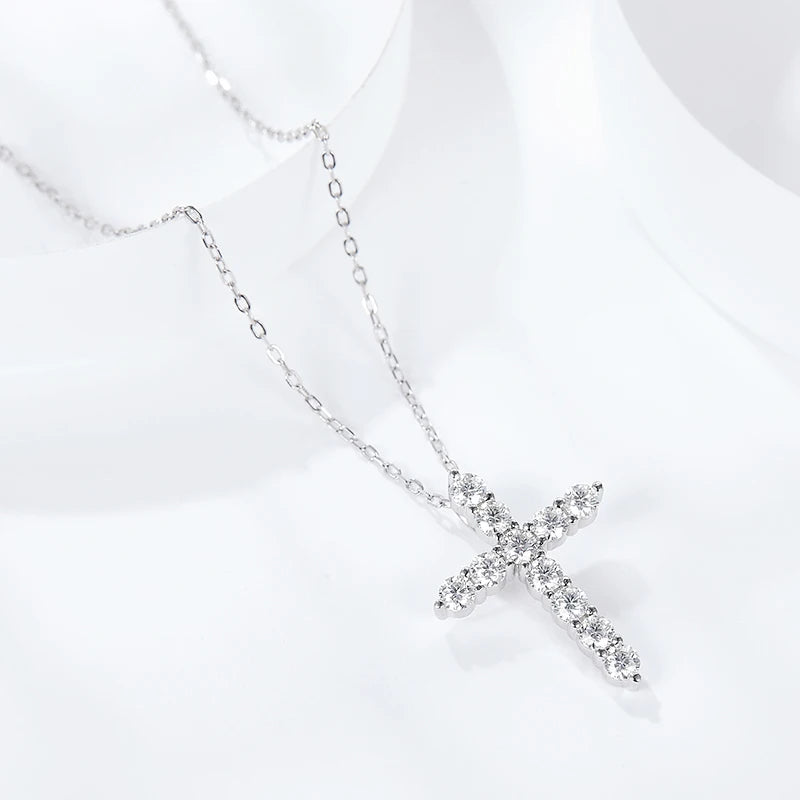 Moissanit Kreuz Anhänger Halskette – 925 Sterling Silber, 18K Weißgold plattiert | Unisex