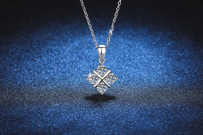 Moissanit-Halskette 4x4 mm Emerald Cut aus 925 Sterling Silber | Soraya Nova