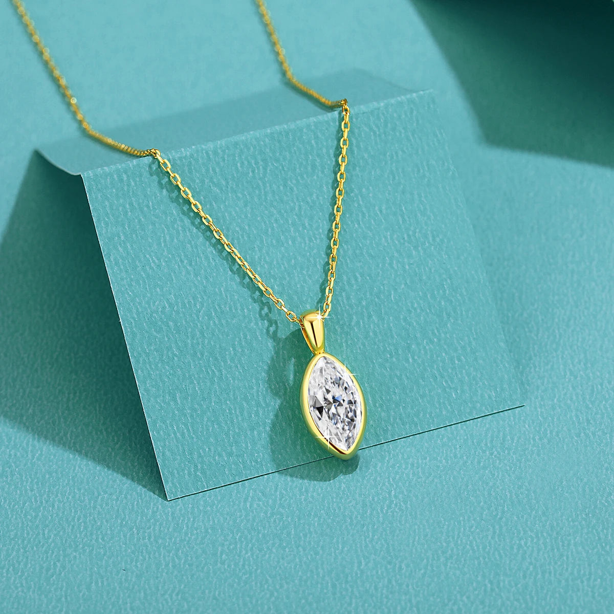 14K Gold Halskette mit Marquise-Moissanit | Soraya Nova